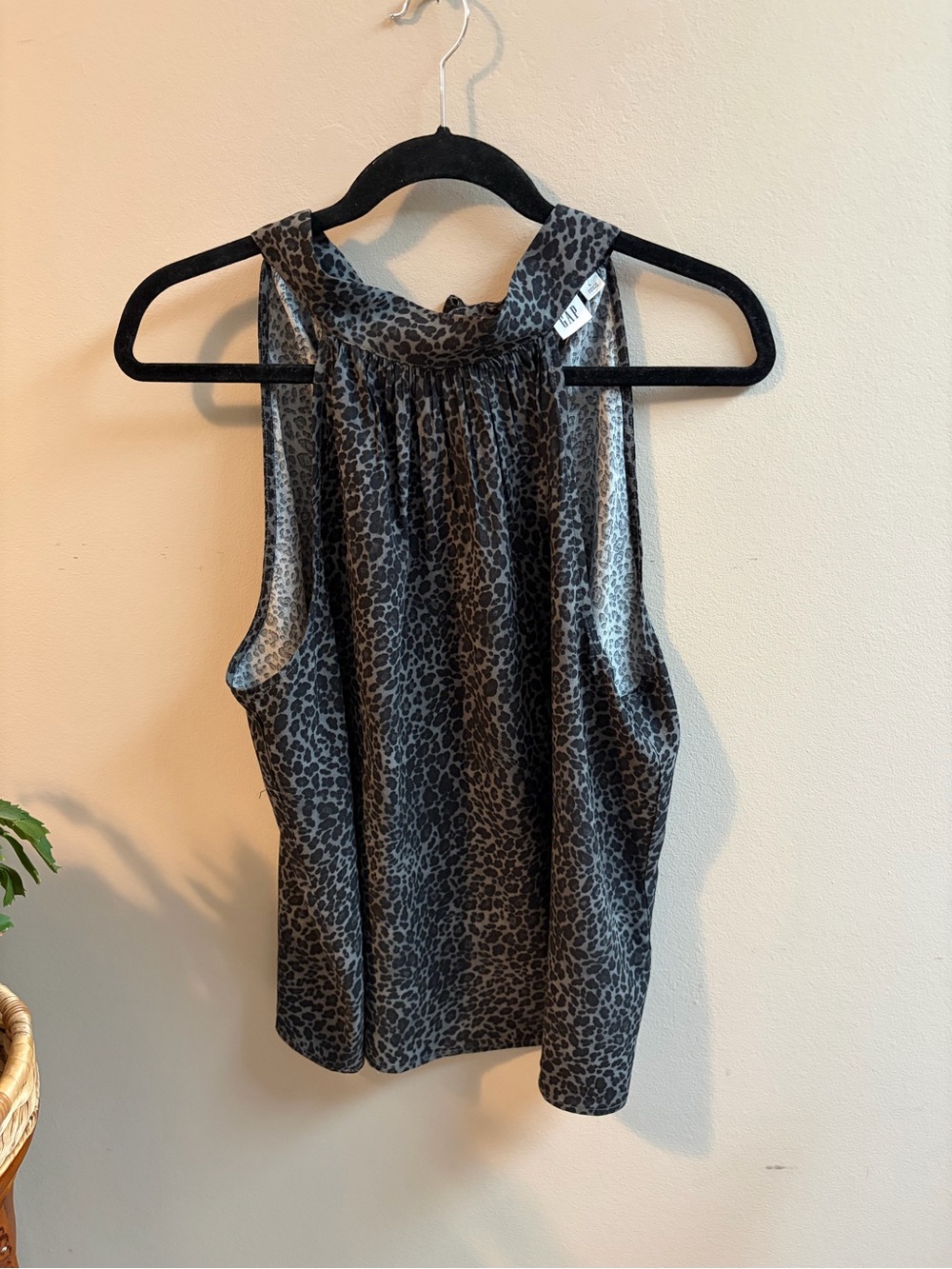 GAP Sleeveless Leopard-Print Halter Tank - Black & Gray